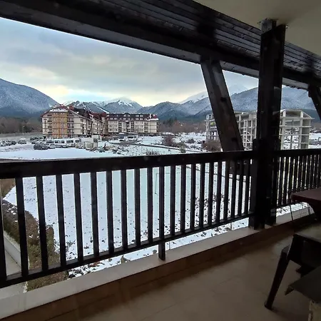 1br With Mountain View Near The Gondola * Μπάνσκο